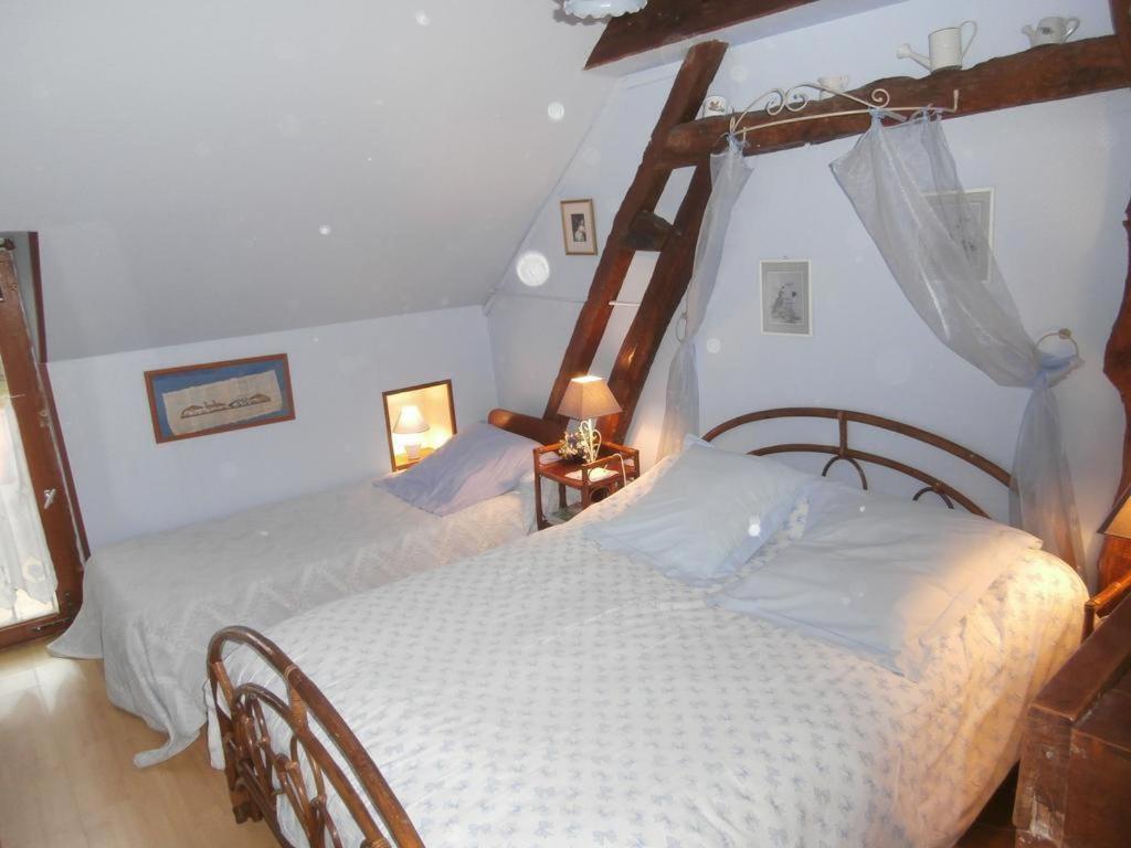 Gite Les Hautes Mougonnieres Neuil Exterior foto